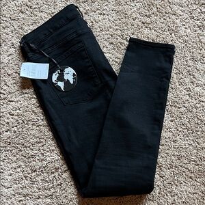 Articles Of Society Women's Black Skinny Jeans NWT Size 29